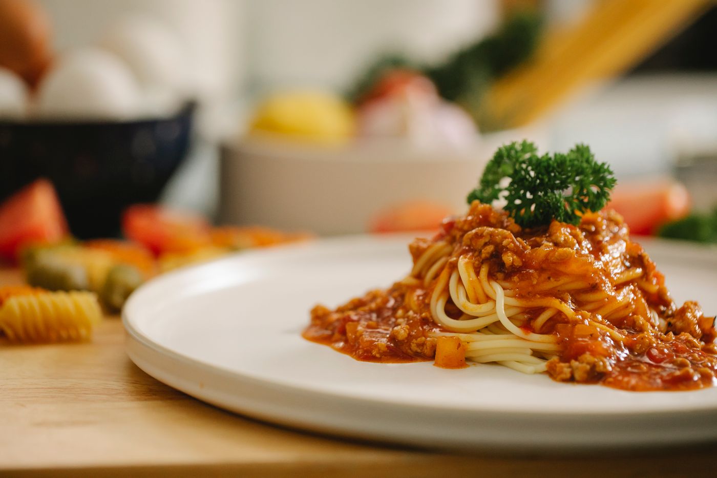Spaghetti bolognese with parsley