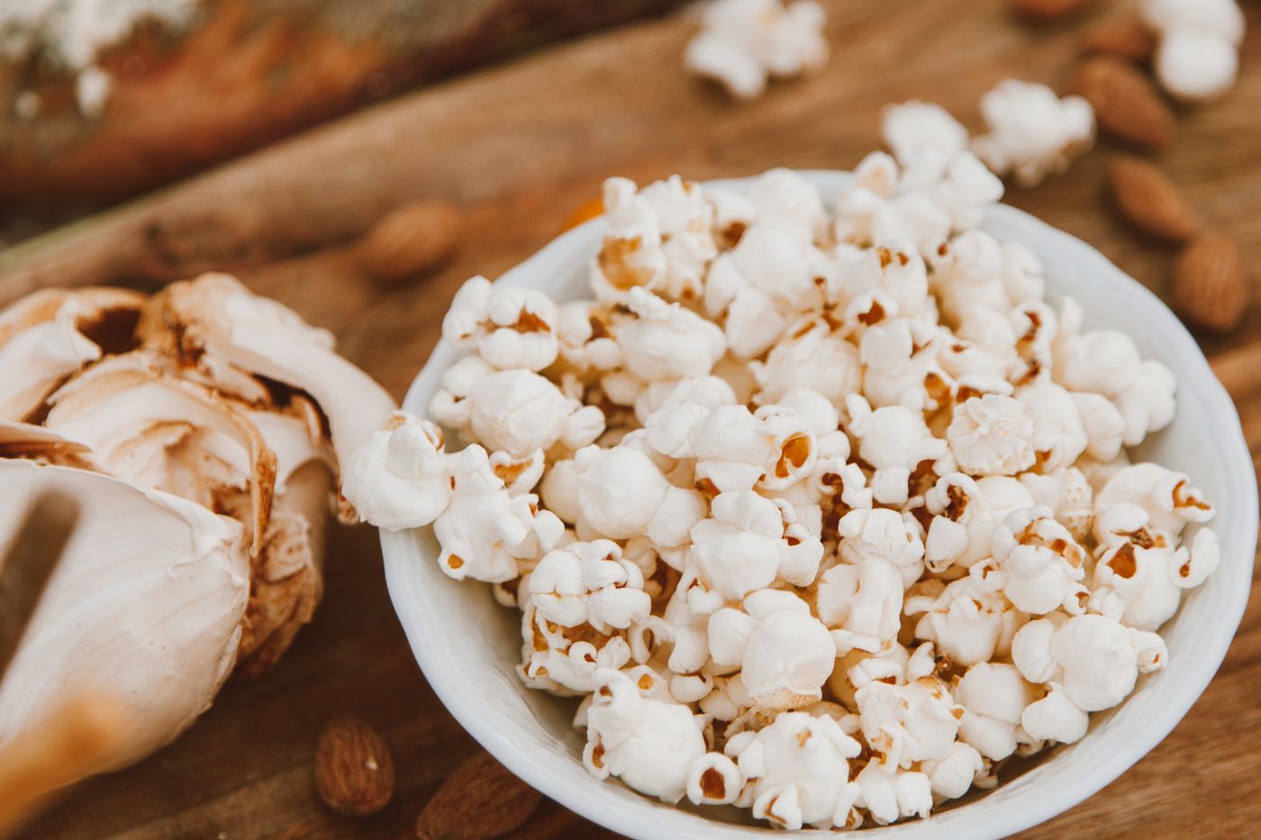 Stovetop buttered popcorn